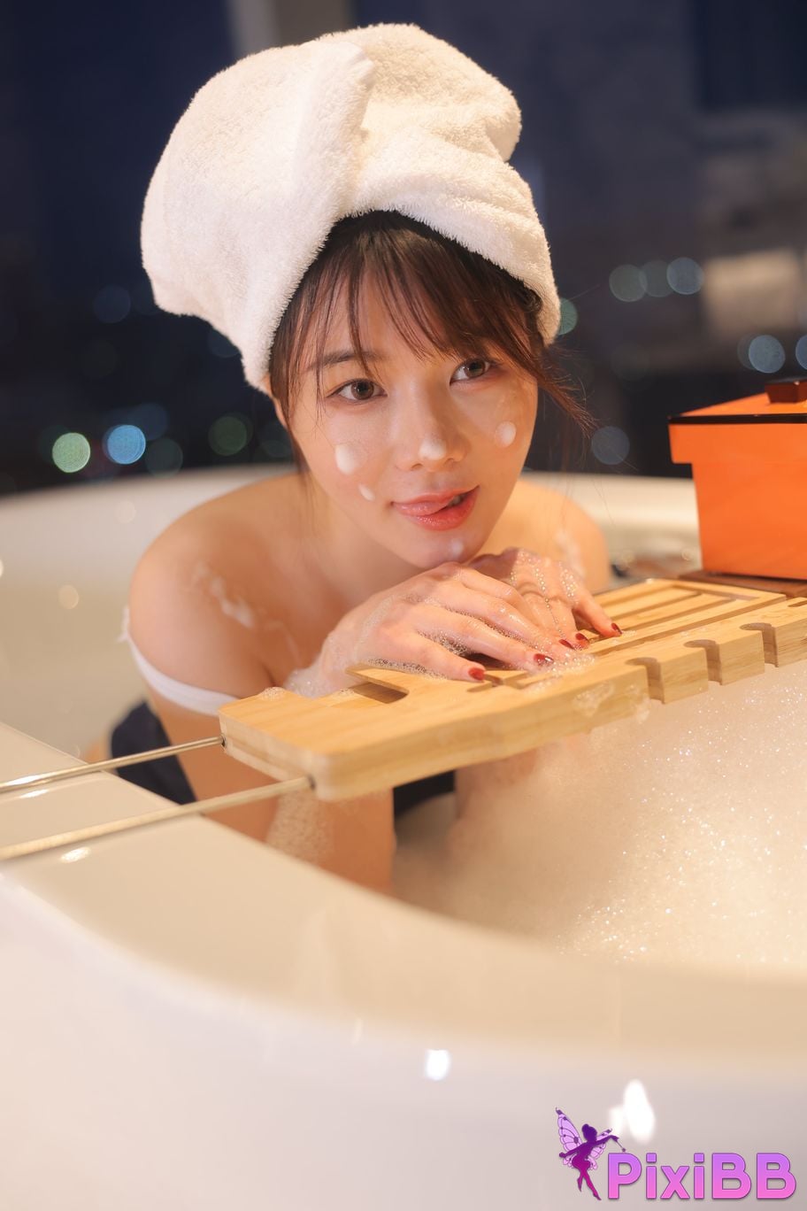 Private Photoshoot Wanwan R18 Xiuren.com Model Bubble Bath PixiBB.COM 197