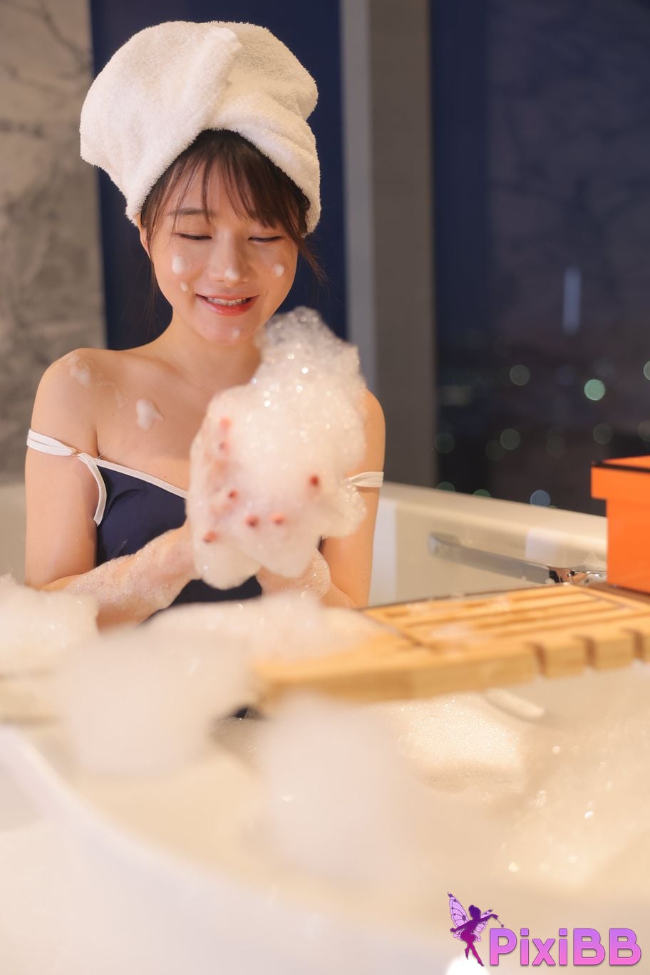 Private Photoshoot Wanwan R18 Xiuren.com Model Bubble Bath PixiBB.COM 202