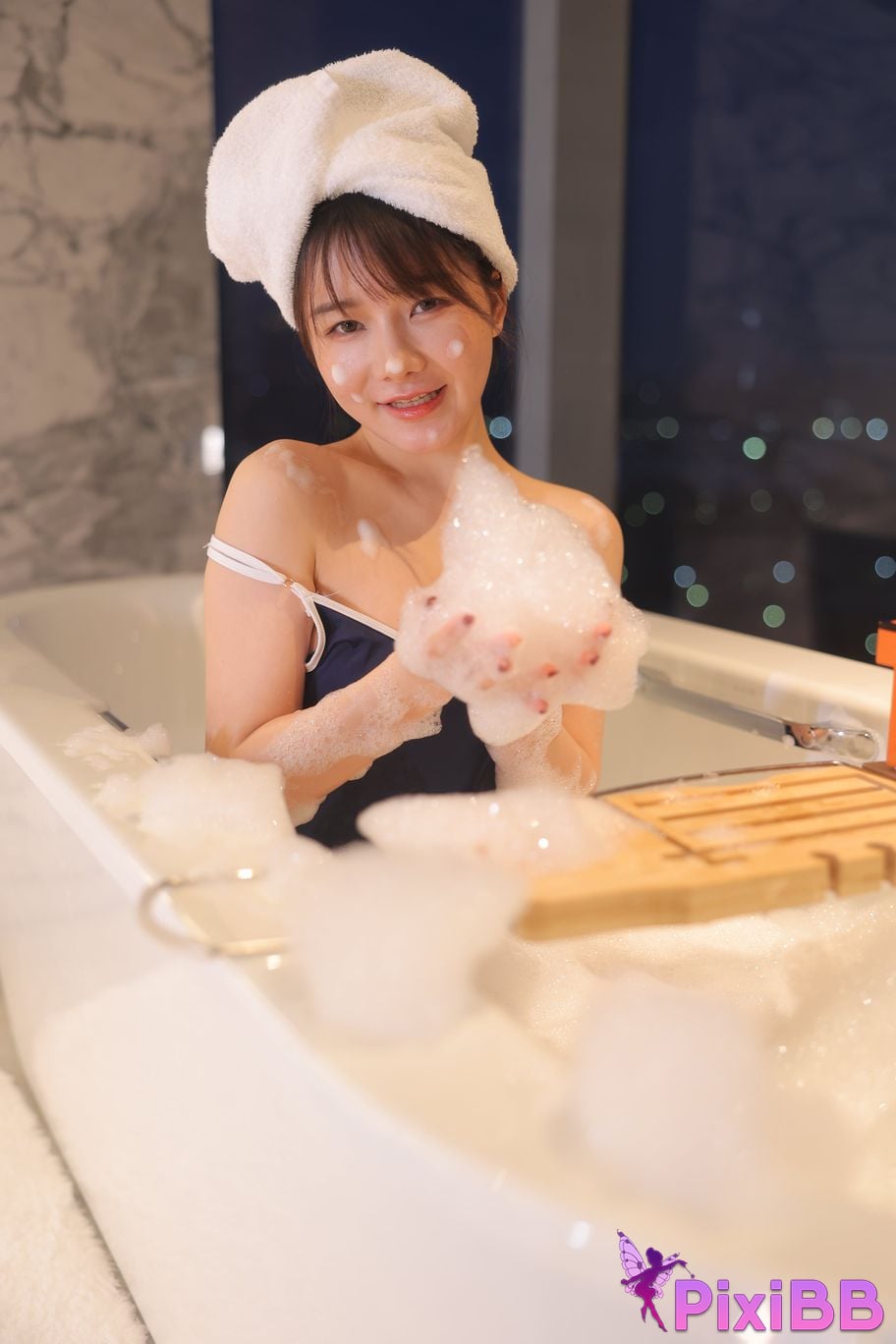 Private Photoshoot Wanwan R18 Xiuren.com Model Bubble Bath PixiBB.COM 206