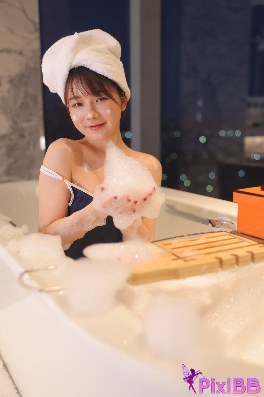 Private Photoshoot Wanwan R18 Xiuren.com Model Bubble Bath PixiBB.COM 208