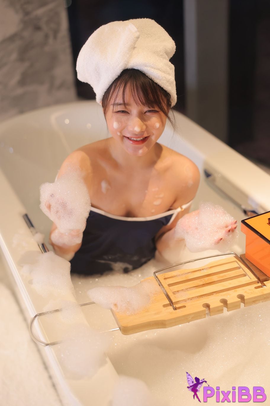 Private Photoshoot Wanwan R18 Xiuren.com Model Bubble Bath PixiBB.COM 215