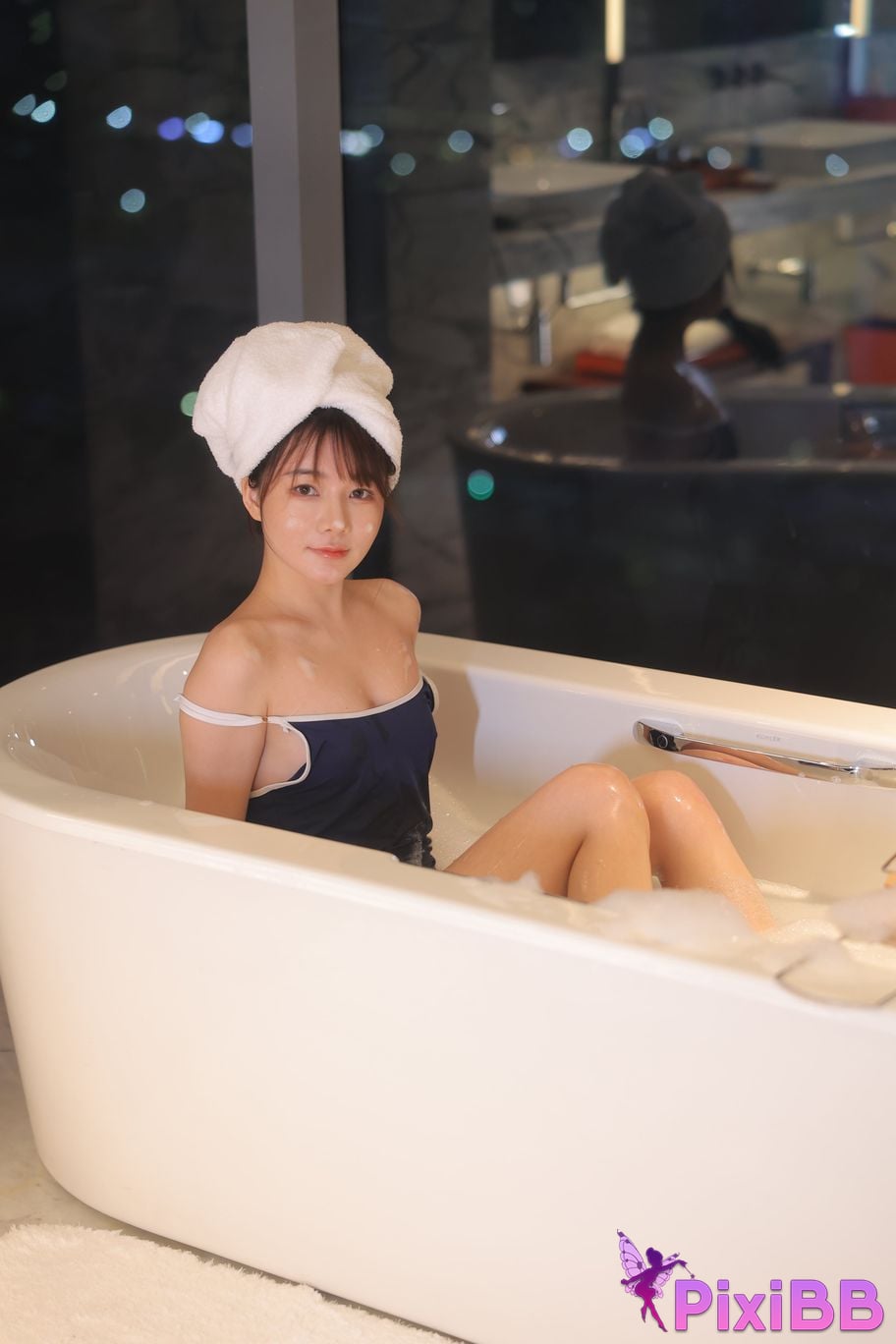 Private Photoshoot Wanwan R18 Xiuren.com Model Bubble Bath PixiBB.COM 277