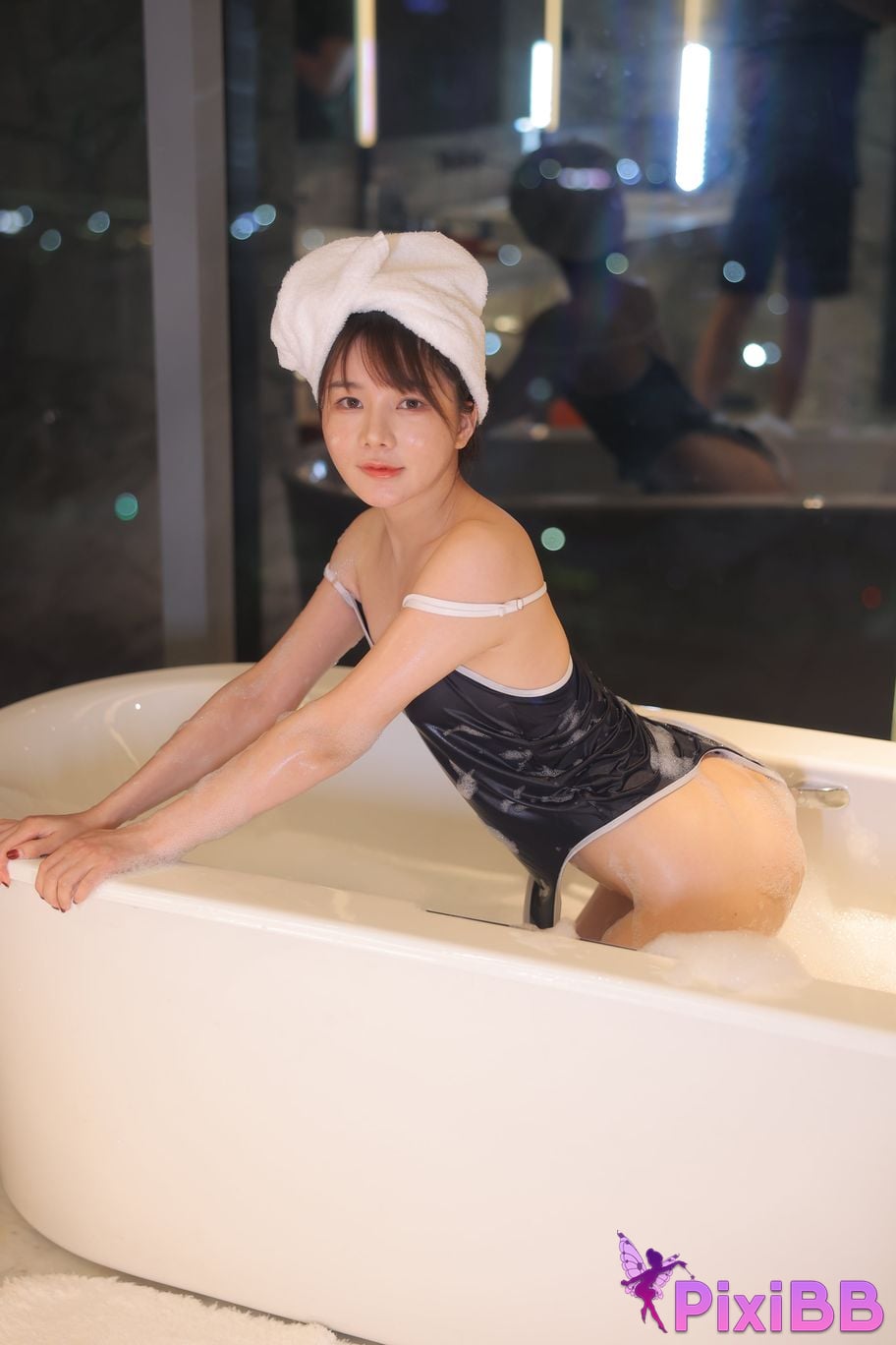 Private Photoshoot Wanwan R18 Xiuren.com Model Bubble Bath PixiBB.COM 333