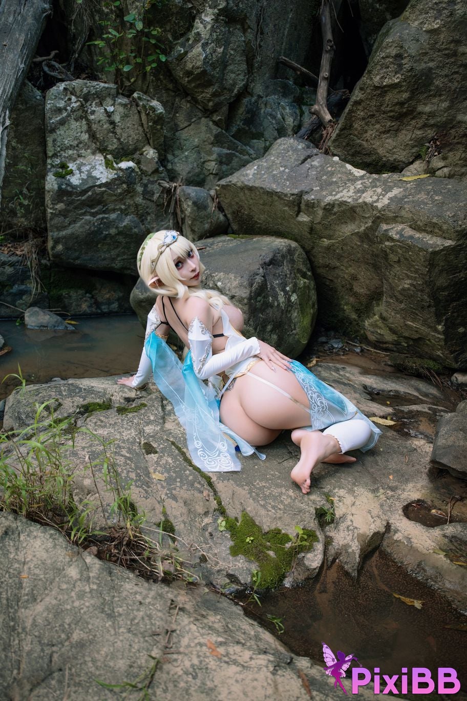 Umeko J Lincia PixiBB.COM 23