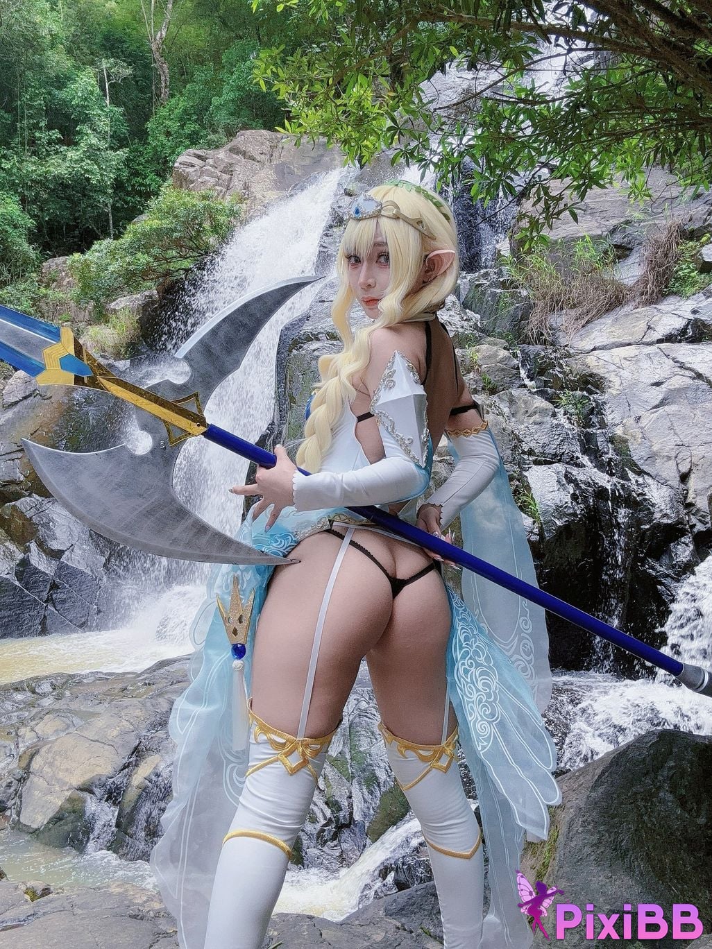 Umeko J Lincia PixiBB.COM 81