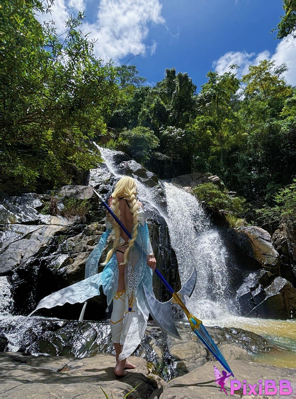 Umeko J Lincia PixiBB.COM 93