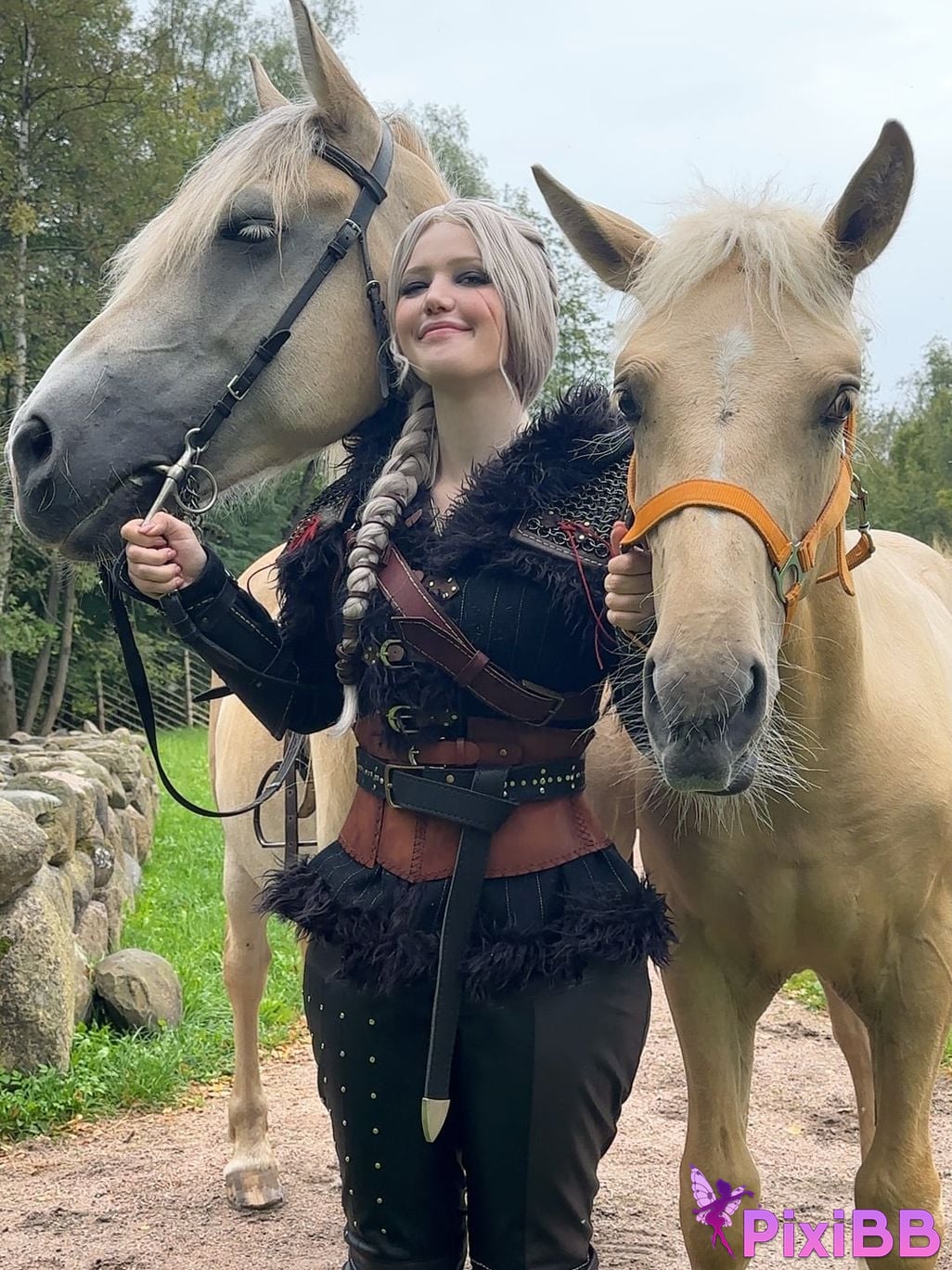 Lada Lyumos Ciri PixiBB.COM 119