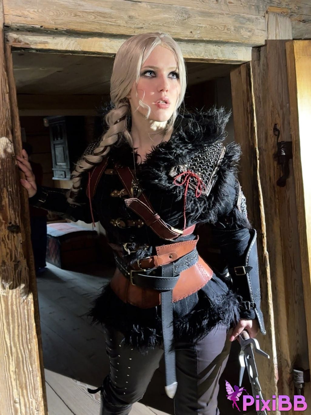 Lada Lyumos Ciri PixiBB.COM 24