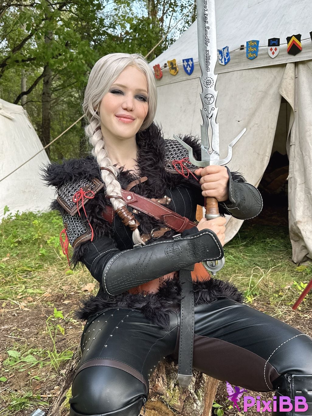 Lada Lyumos Ciri PixiBB.COM 47