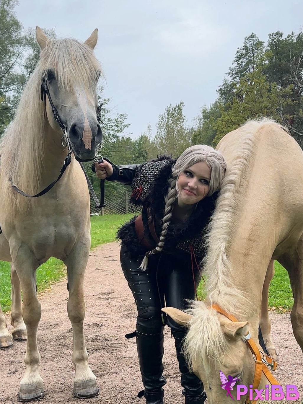 Lada Lyumos Ciri PixiBB.COM 5