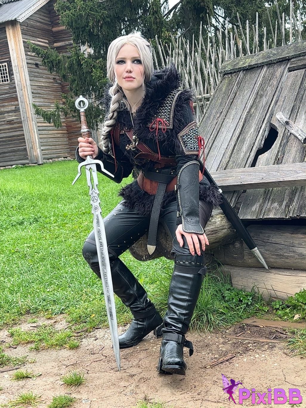 Lada Lyumos Ciri PixiBB.COM 54