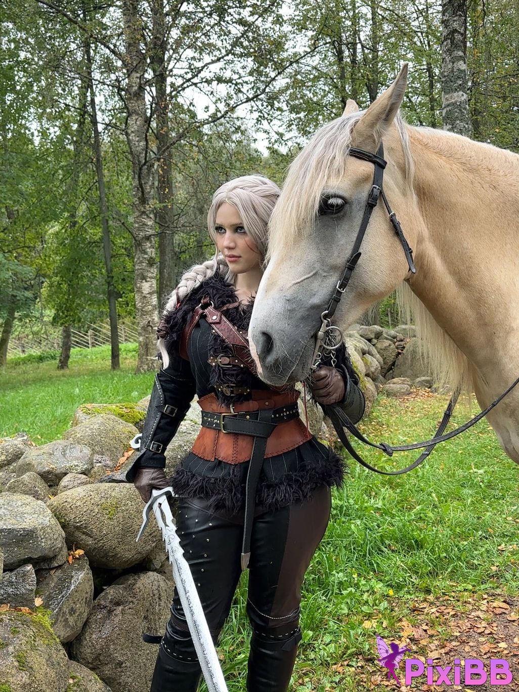 Lada Lyumos Ciri PixiBB.COM 55