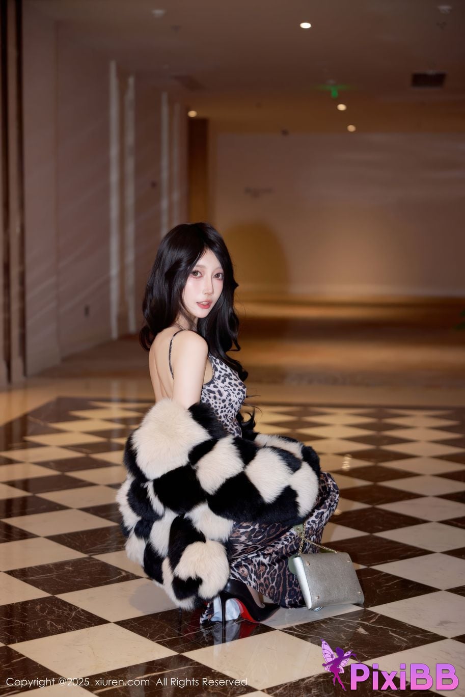 XIUREN No.11082 Yueer Yue er PixiBB.COM 011