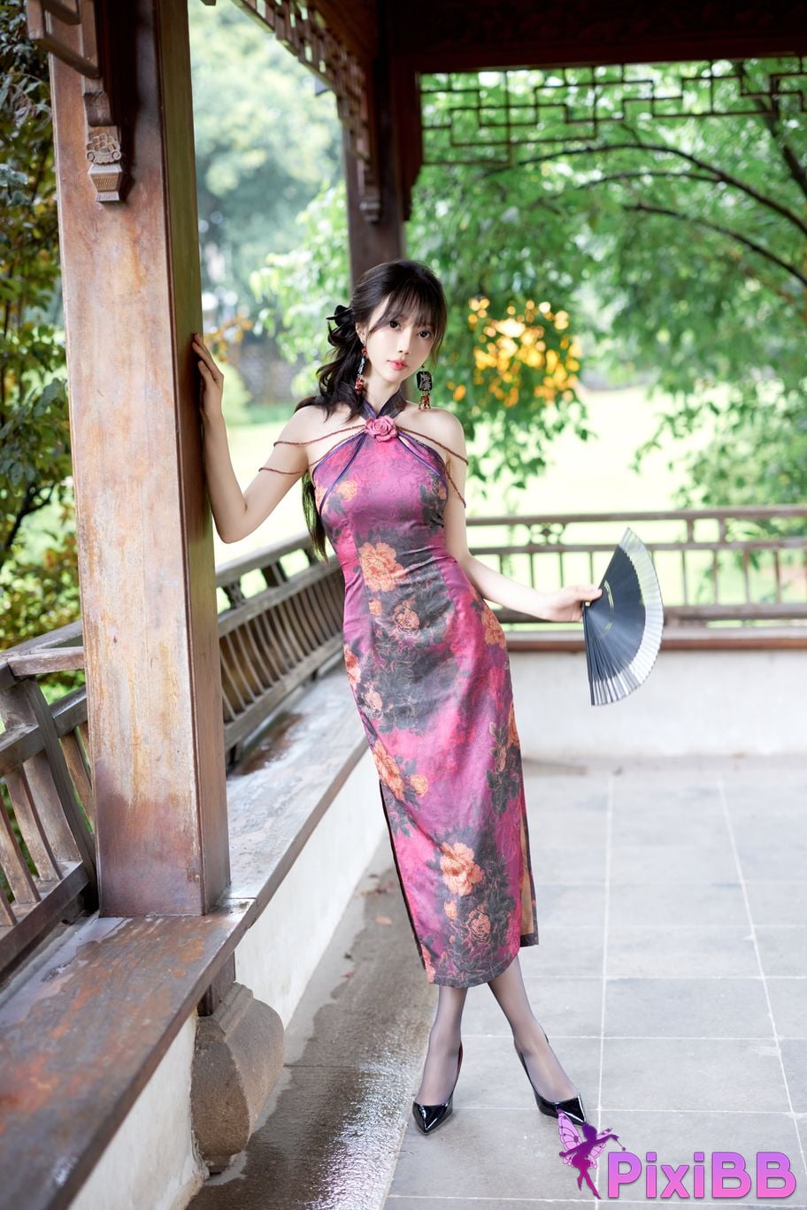 No watermark for in app purchases Yueer Yue er XIUREN model purple cheongsam PixiBB.COM 010