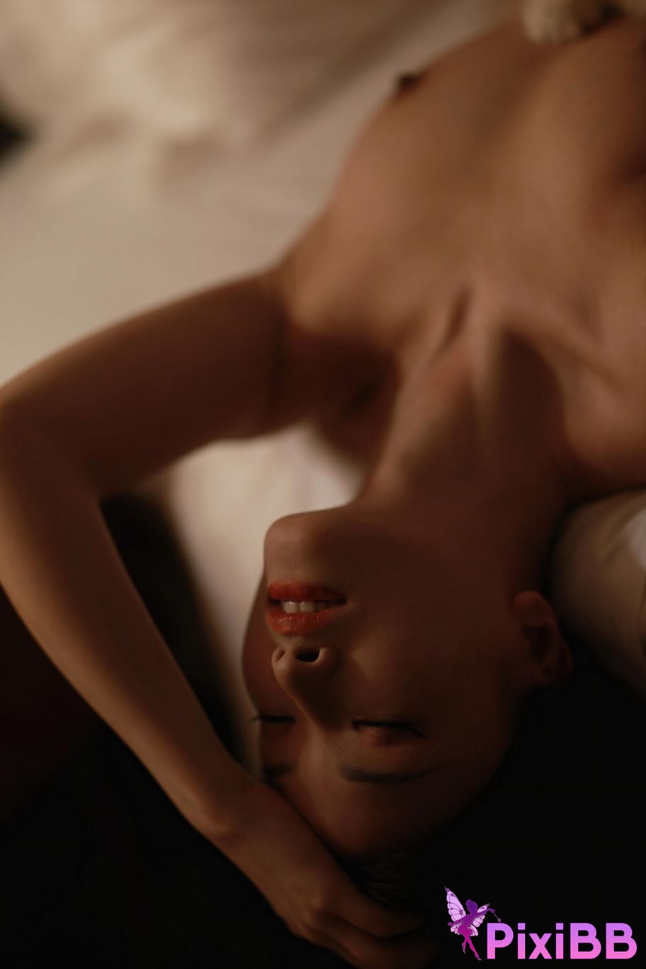 WhisperFrame night sounds Photography 2025 Latest integration of the year Make an appointment with internet celebrity model Ep.03 PixiBB.COM 075