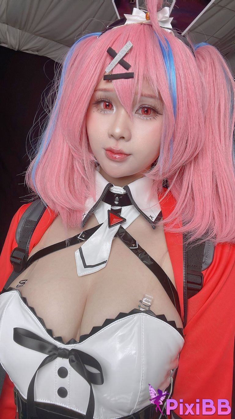 Cosplayer Sayo Momo Pyon ZinieQ Takeaway bunny girl PixiBB.COM 110