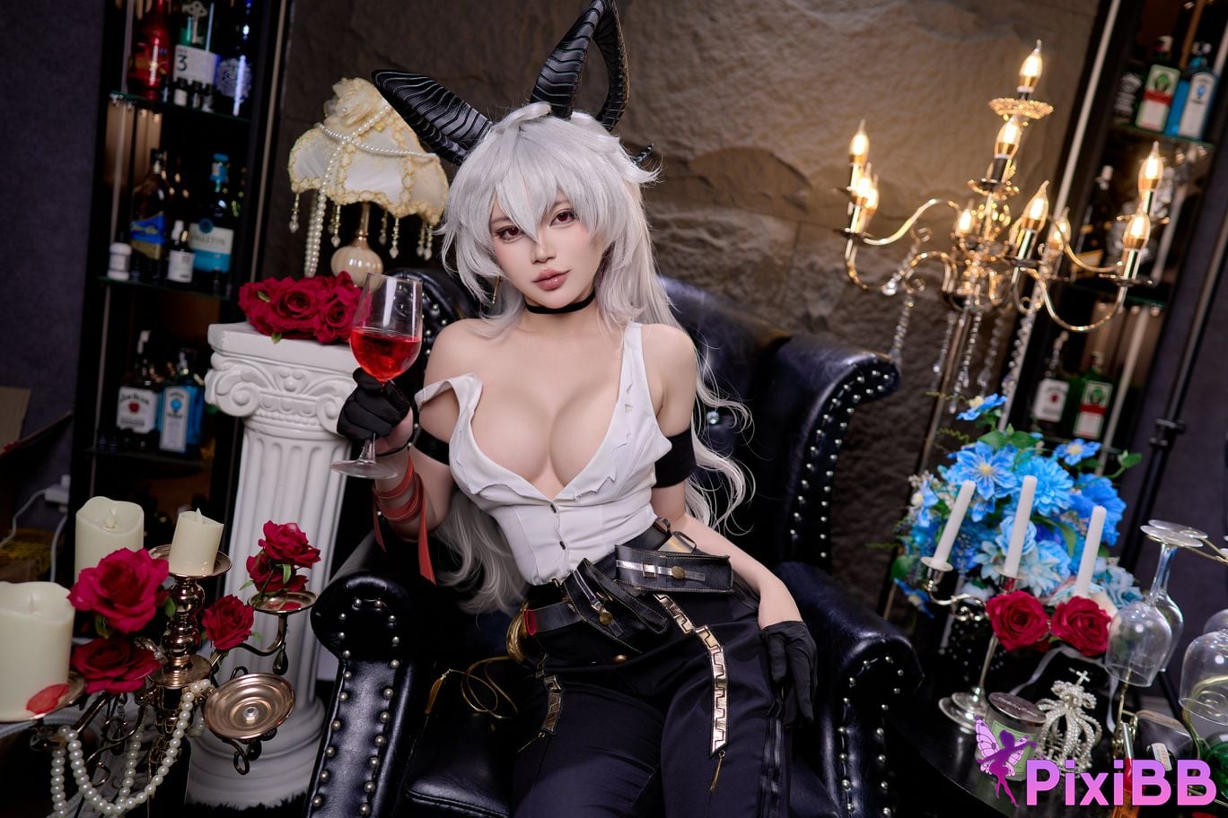 Cosplayer ZinieQ Zani Wuthering Waves PixiBB.COM 045