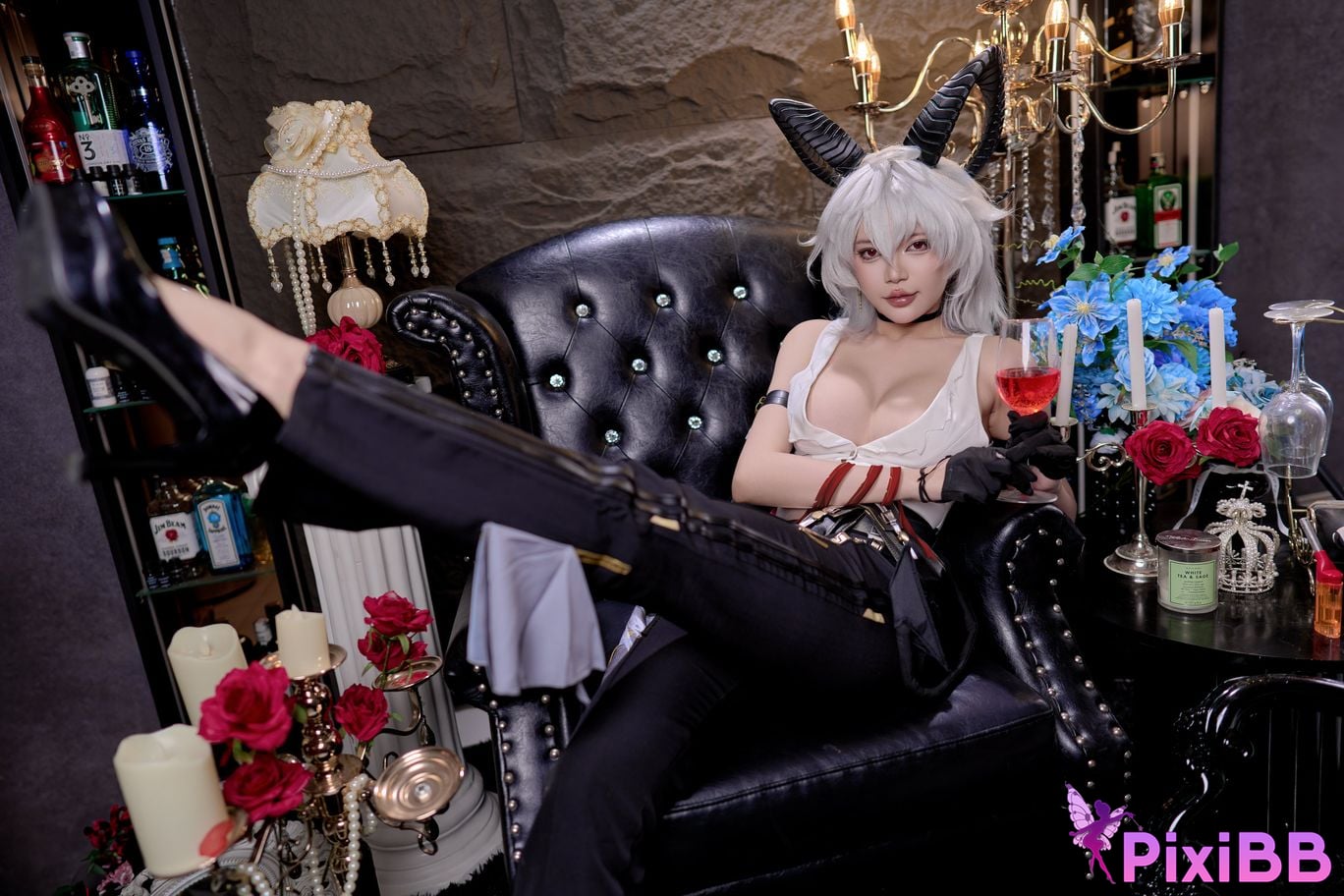 Cosplayer ZinieQ Zani Wuthering Waves PixiBB.COM 047