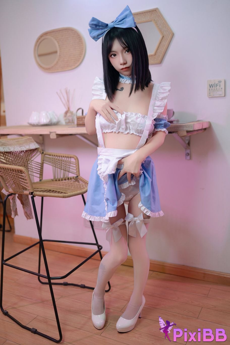 Cosplayer Bangni Bonnie Double Maid PixiBB.COM 008