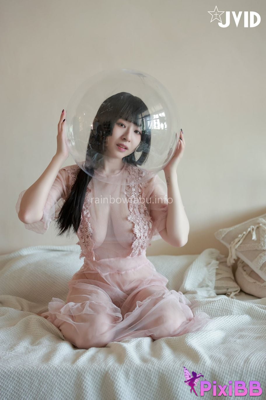 JVID Li Fei Er Zai Hua Cong Zhong Beng Chu You Ren Ju Ru Dan Hun Yuan Qiao Tun Ji Xian Bian De Tiao Dou PixiBB.COM 042