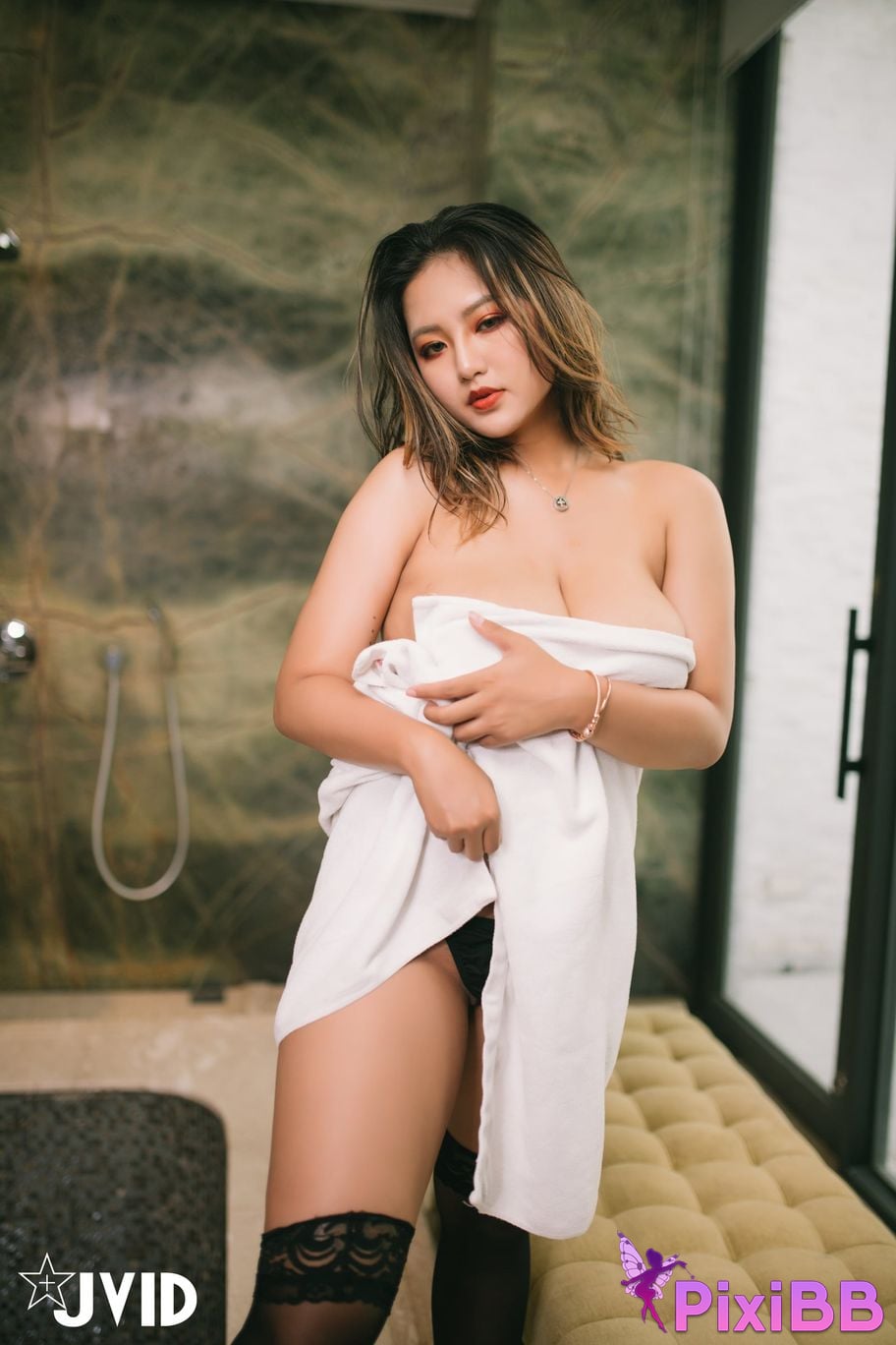 JVID Agelia Angie Busty custom girl serves wholeheartedly Nude interactive full body massage with breast push at your service Body Massage PixiBB.COM 002