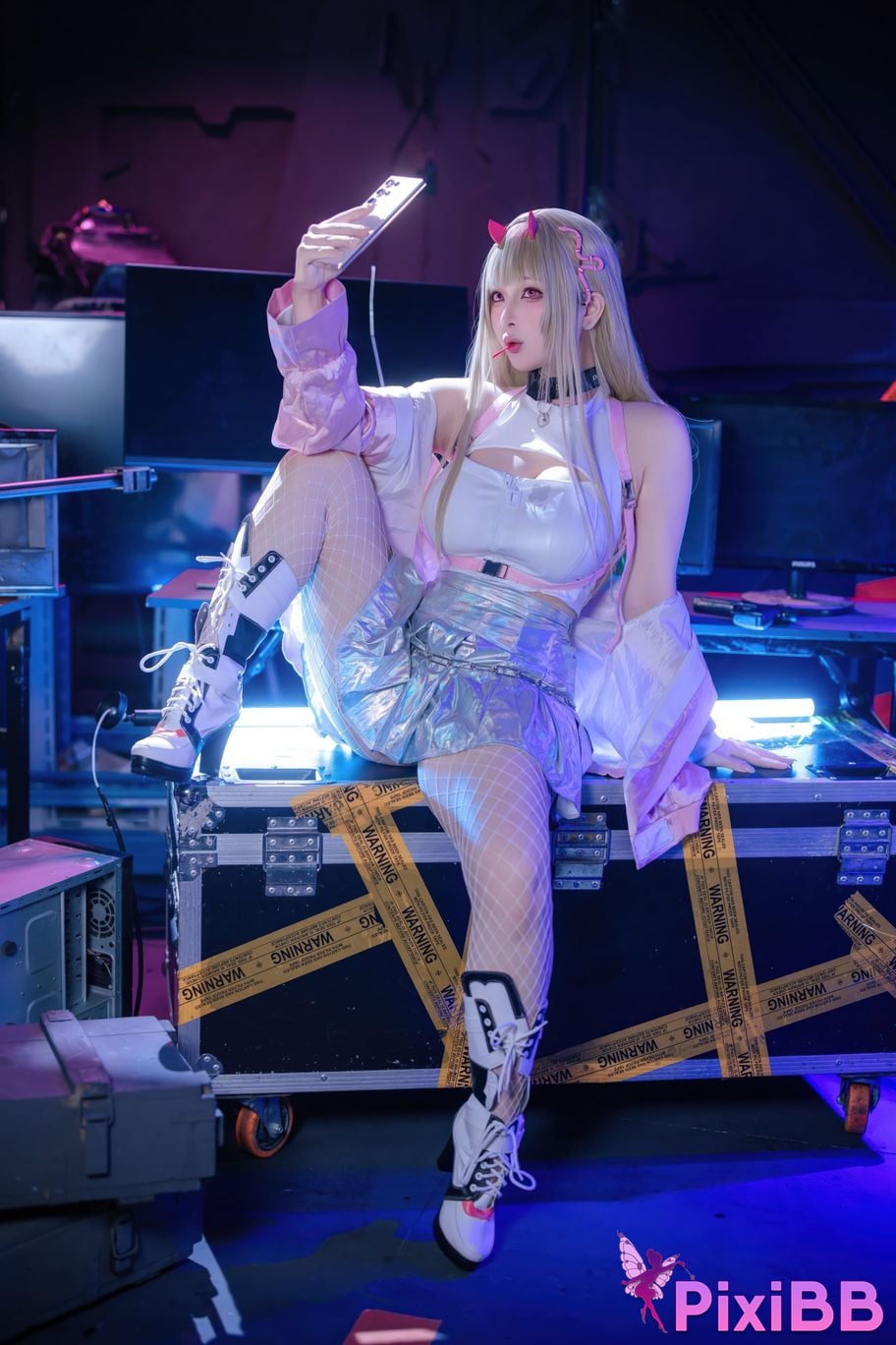 Cosplayer Island fish goddess of victory Nikki poisonous snake PixiBB.COM 005