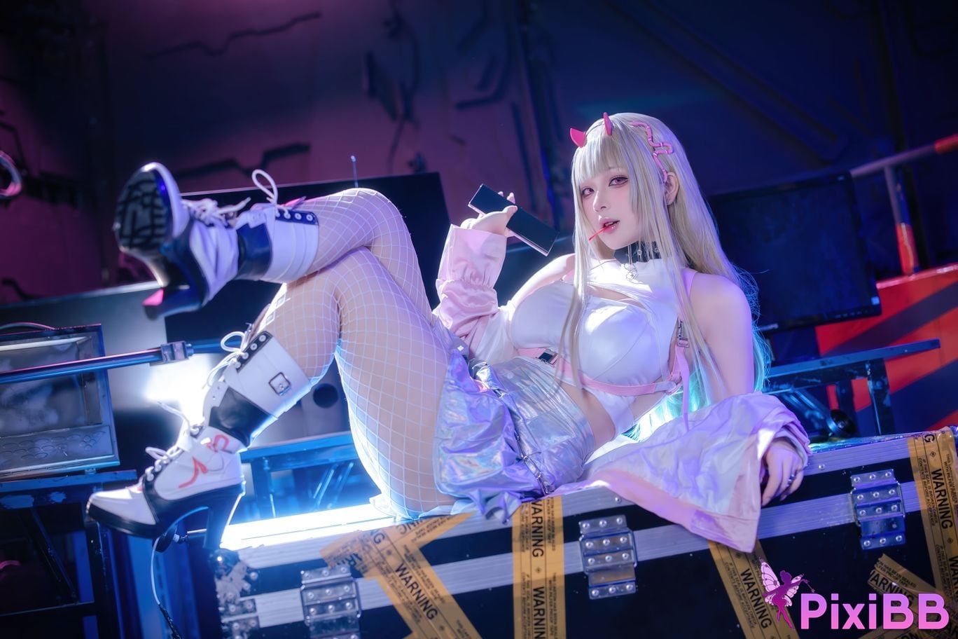 Cosplayer Island fish goddess of victory Nikki poisonous snake PixiBB.COM 007