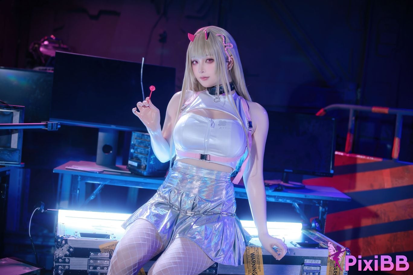 Cosplayer Island fish goddess of victory Nikki poisonous snake PixiBB.COM 020