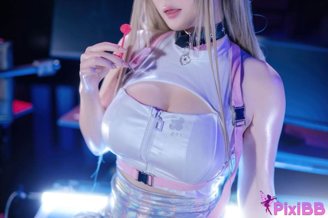 Cosplayer Island fish goddess of victory Nikki poisonous snake PixiBB.COM 025