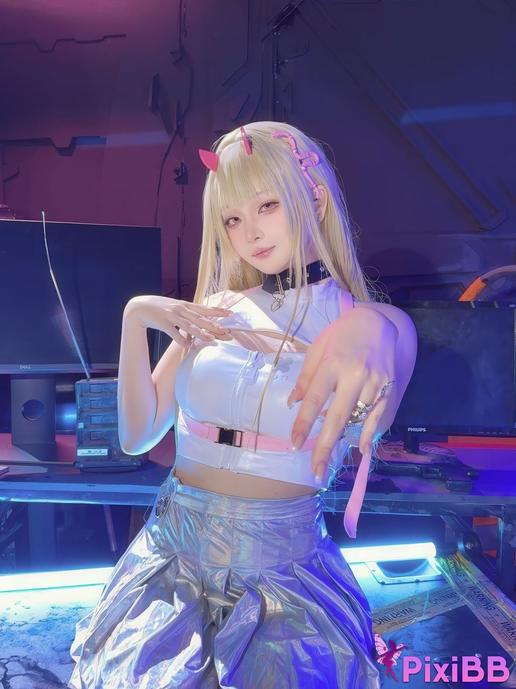 Cosplayer Island fish goddess of victory Nikki poisonous snake PixiBB.COM 083