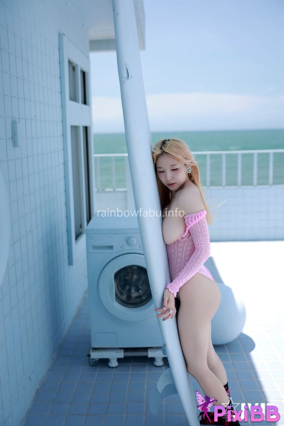 JVID Li Fei Er Chao Ju Ru Chuan Zhu Xing Gan Fen Se Lian Shen Dong Yong Zhuang PixiBB.COM 043