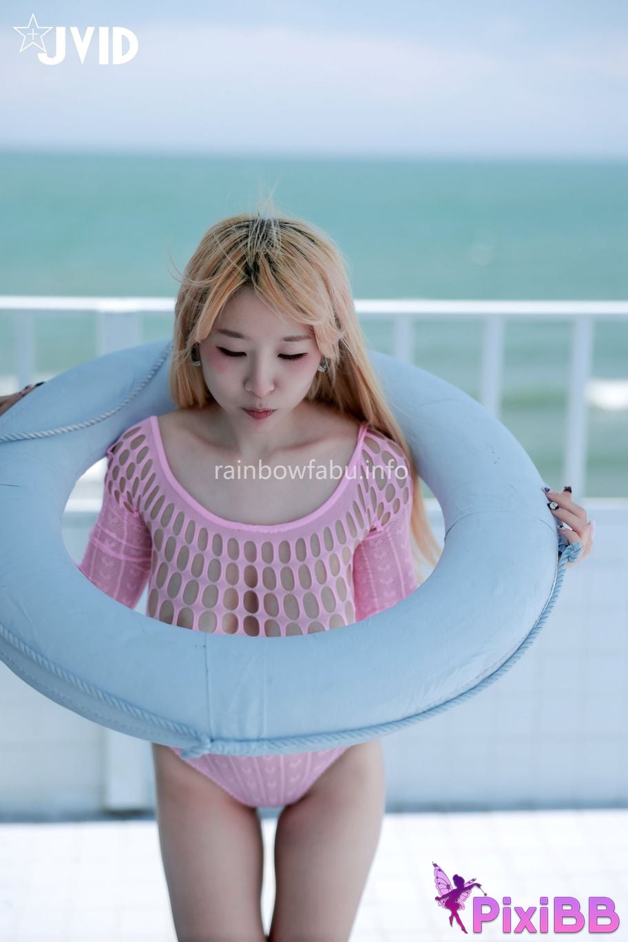 JVID Li Fei Er Chao Ju Ru Chuan Zhu Xing Gan Fen Se Lian Shen Dong Yong Zhuang PixiBB.COM 098