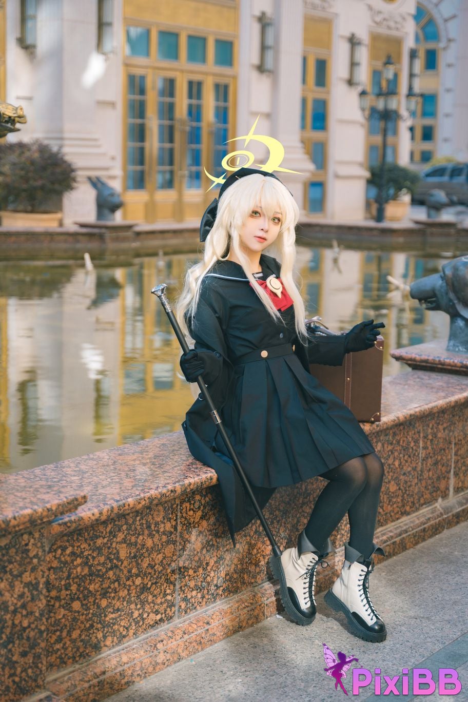 Cosplayer vector fish Laughing Professor PixiBB.COM 003