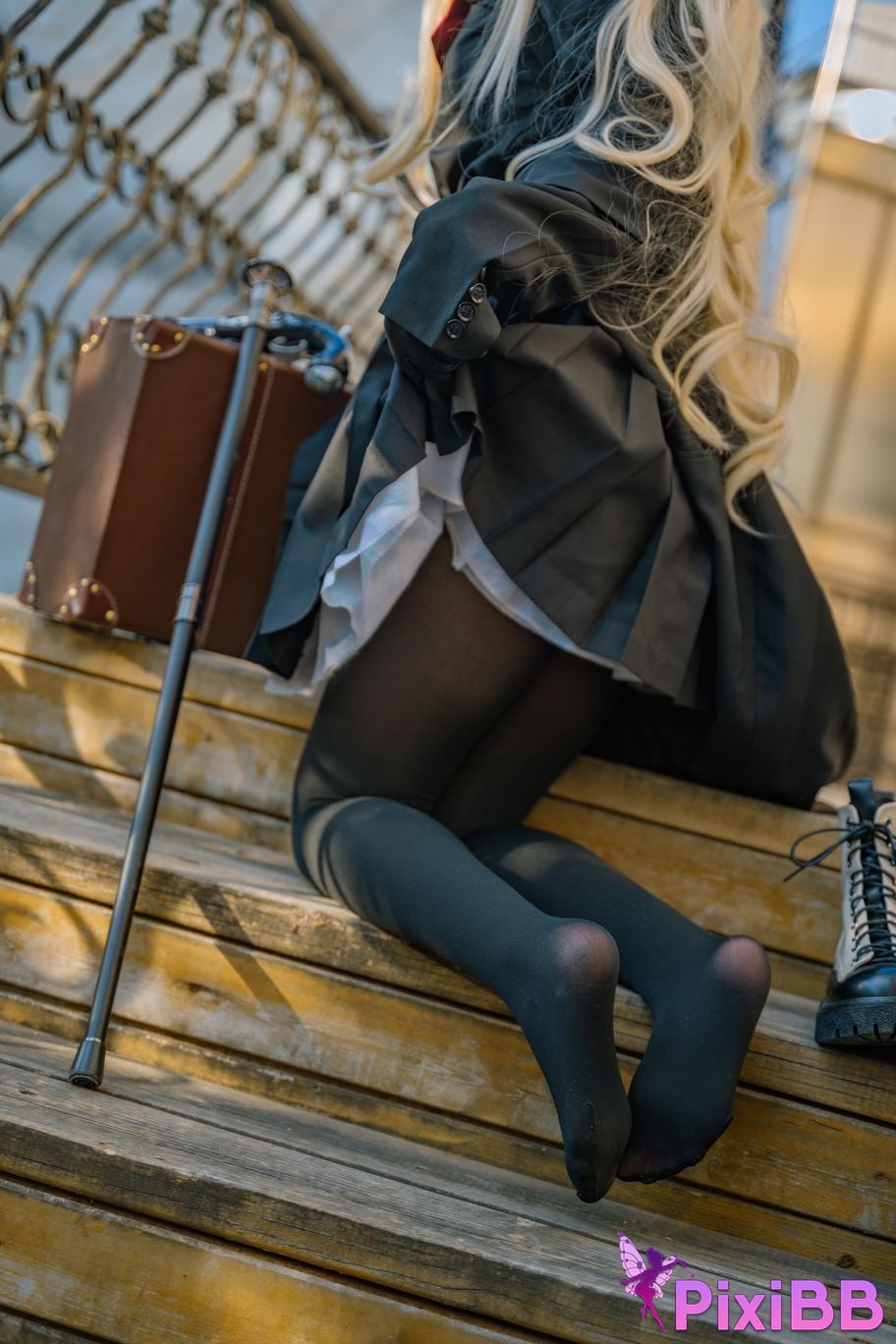 Cosplayer vector fish Laughing Professor PixiBB.COM 021