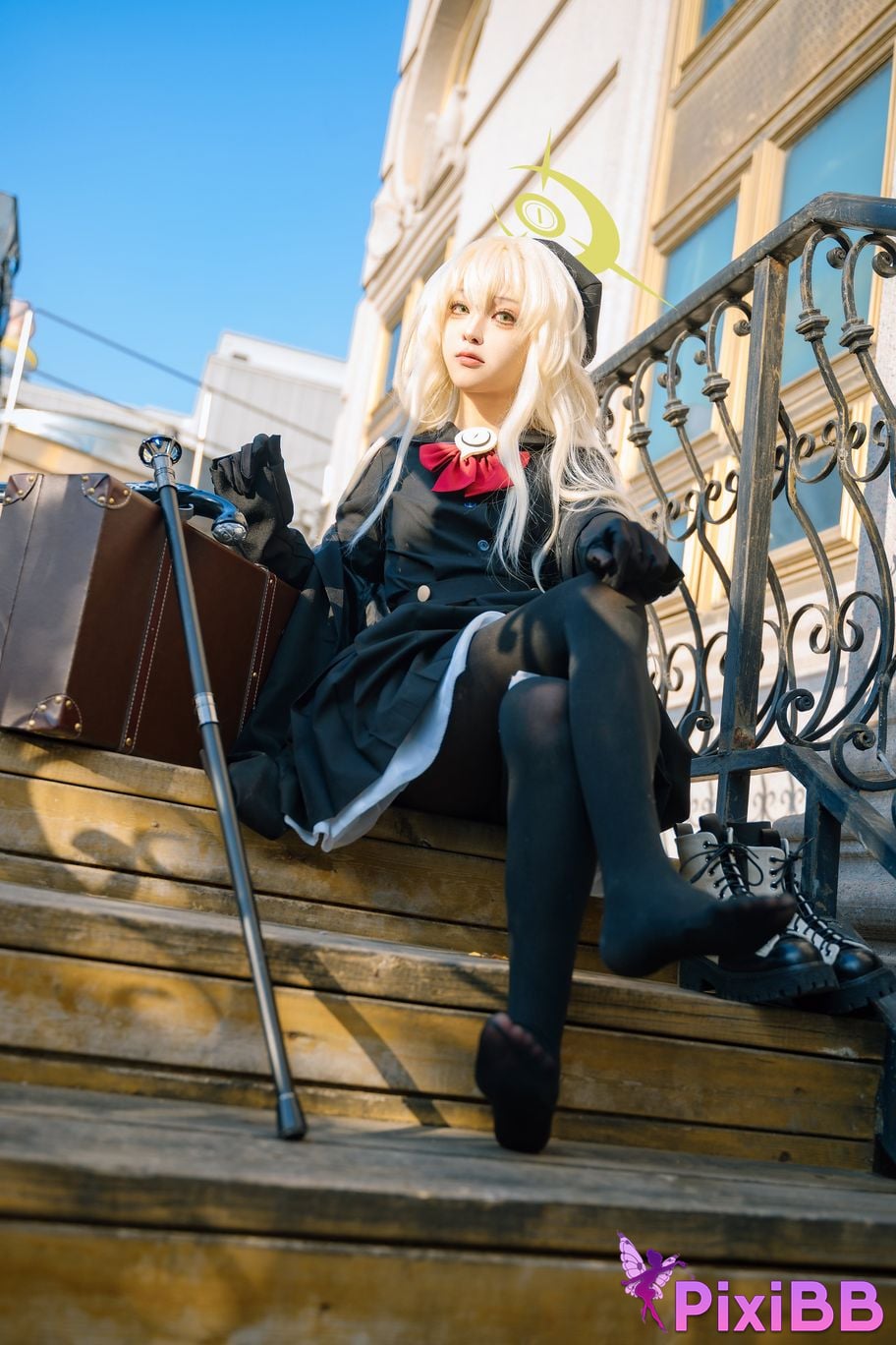 Cosplayer vector fish Laughing Professor PixiBB.COM 024