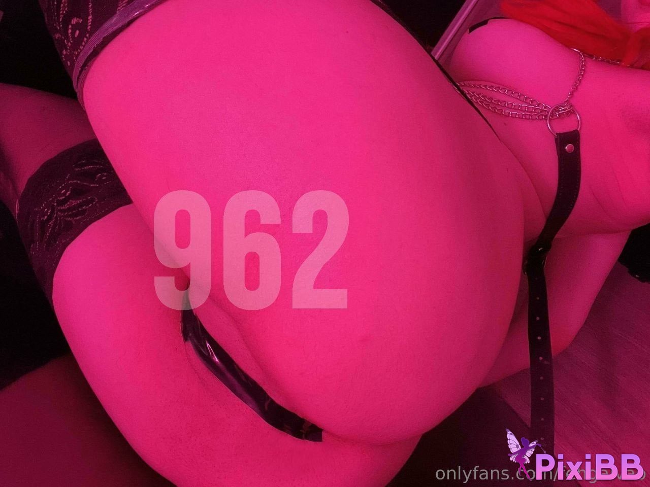 FGMakima PixiBB.COM 29