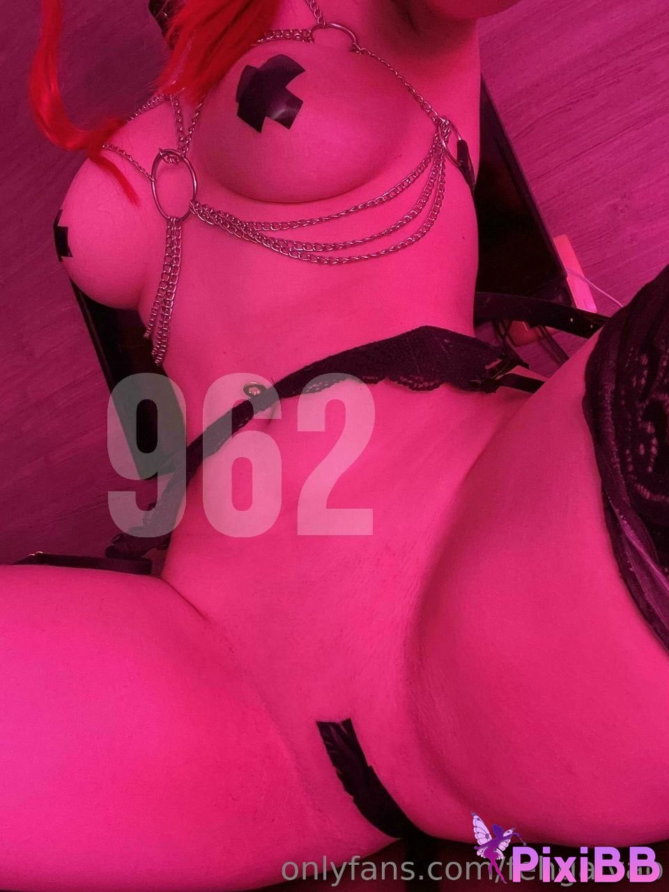 FGMakima PixiBB.COM 32