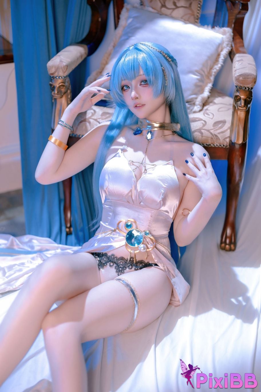 Cosplayer Island fish goddess of victory Nikki Helen dress PixiBB.COM 043