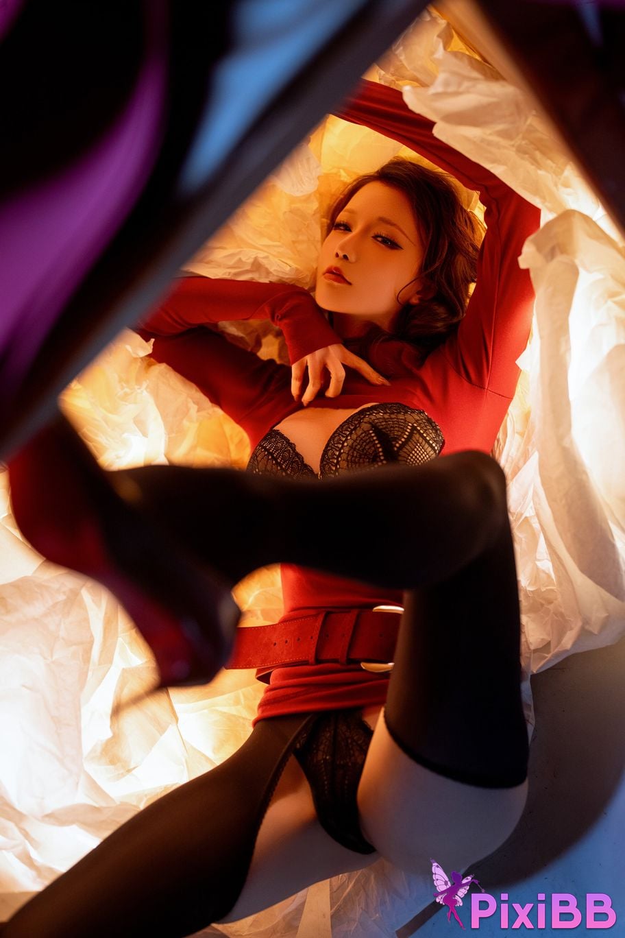 Cosplayer The star is late Hoshilily 2025 Christmas An unexpected surprise box PixiBB.COM 021