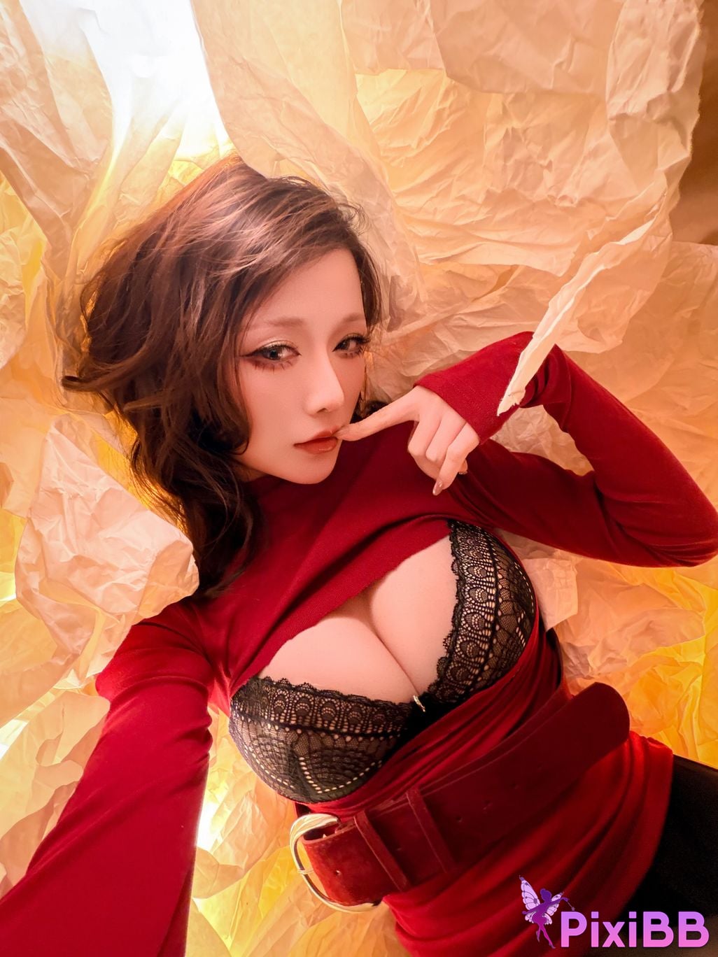 Cosplayer The star is late Hoshilily 2025 Christmas An unexpected surprise box PixiBB.COM 065