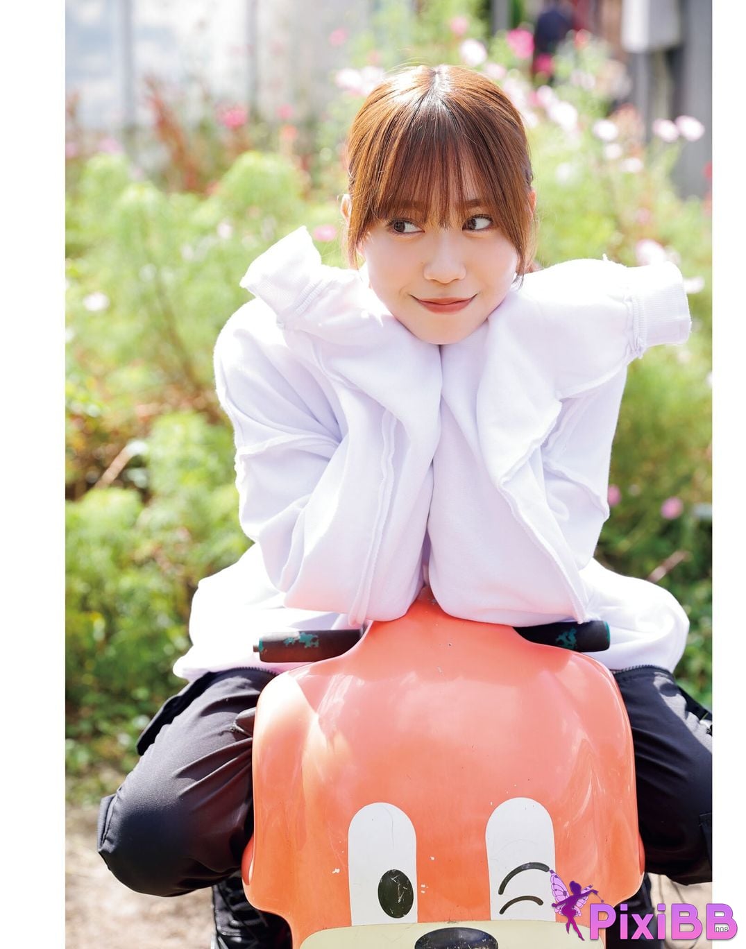 Japanese Idol Sayuri Date P h o t i n e r v w b k T u m l a d p I f PixiBB.COM 010