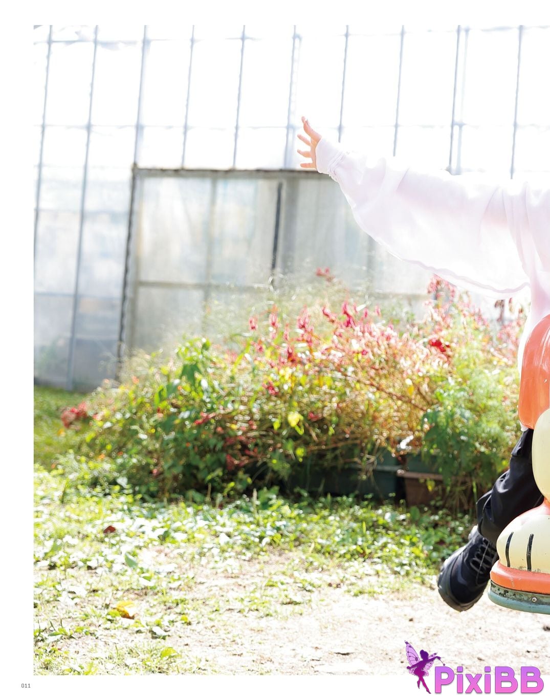 Japanese Idol Sayuri Date P h o t i n e r v w b k T u m l a d p I f PixiBB.COM 013