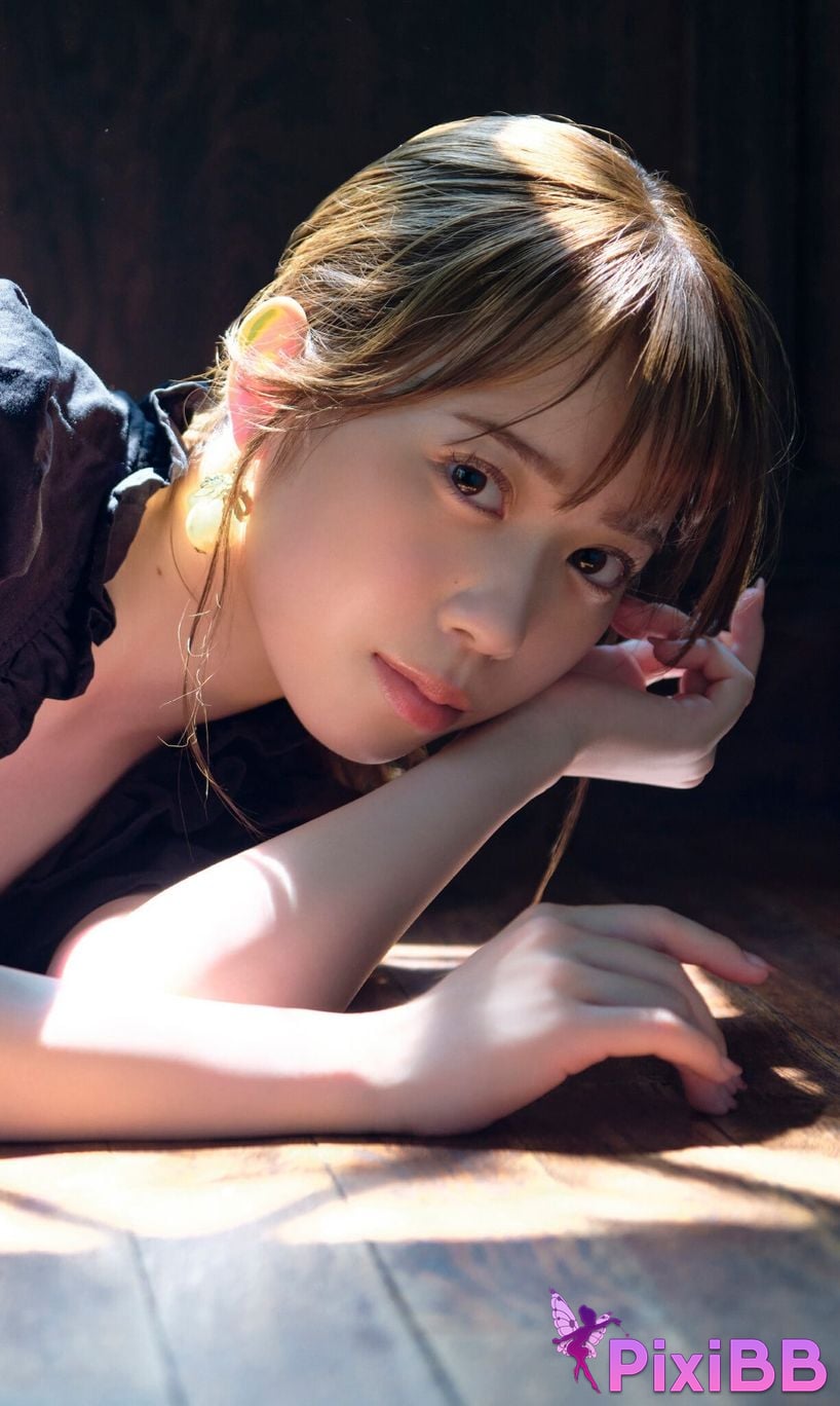 Japanese Idol Sayuri Date photo collection OVER My Girl PHOTO BOOK PixiBB.COM 004