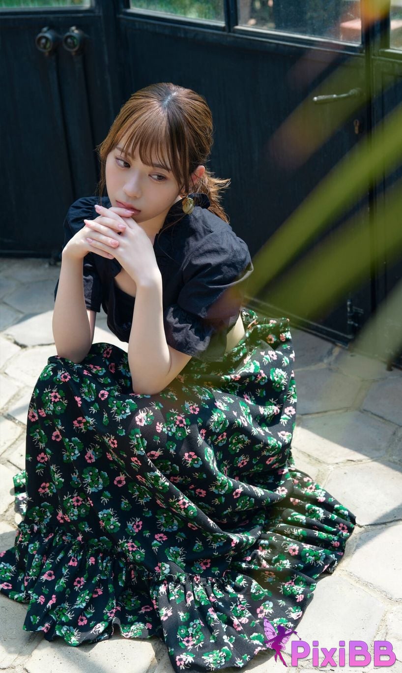 Japanese Idol Sayuri Date photo collection OVER My Girl PHOTO BOOK PixiBB.COM 012