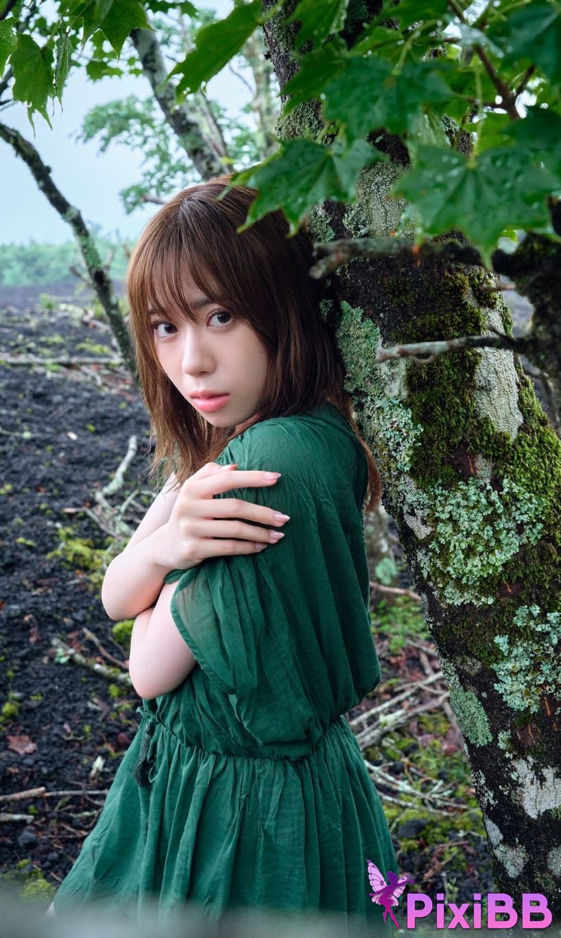 Japanese Idol Sayuri Date photo collection OVER My Girl PHOTO BOOK PixiBB.COM 033