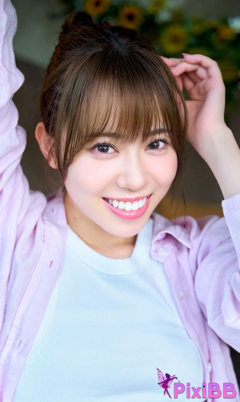 Japanese Idol Sayuri Date photo collection OVER My Girl PHOTO BOOK PixiBB.COM 040