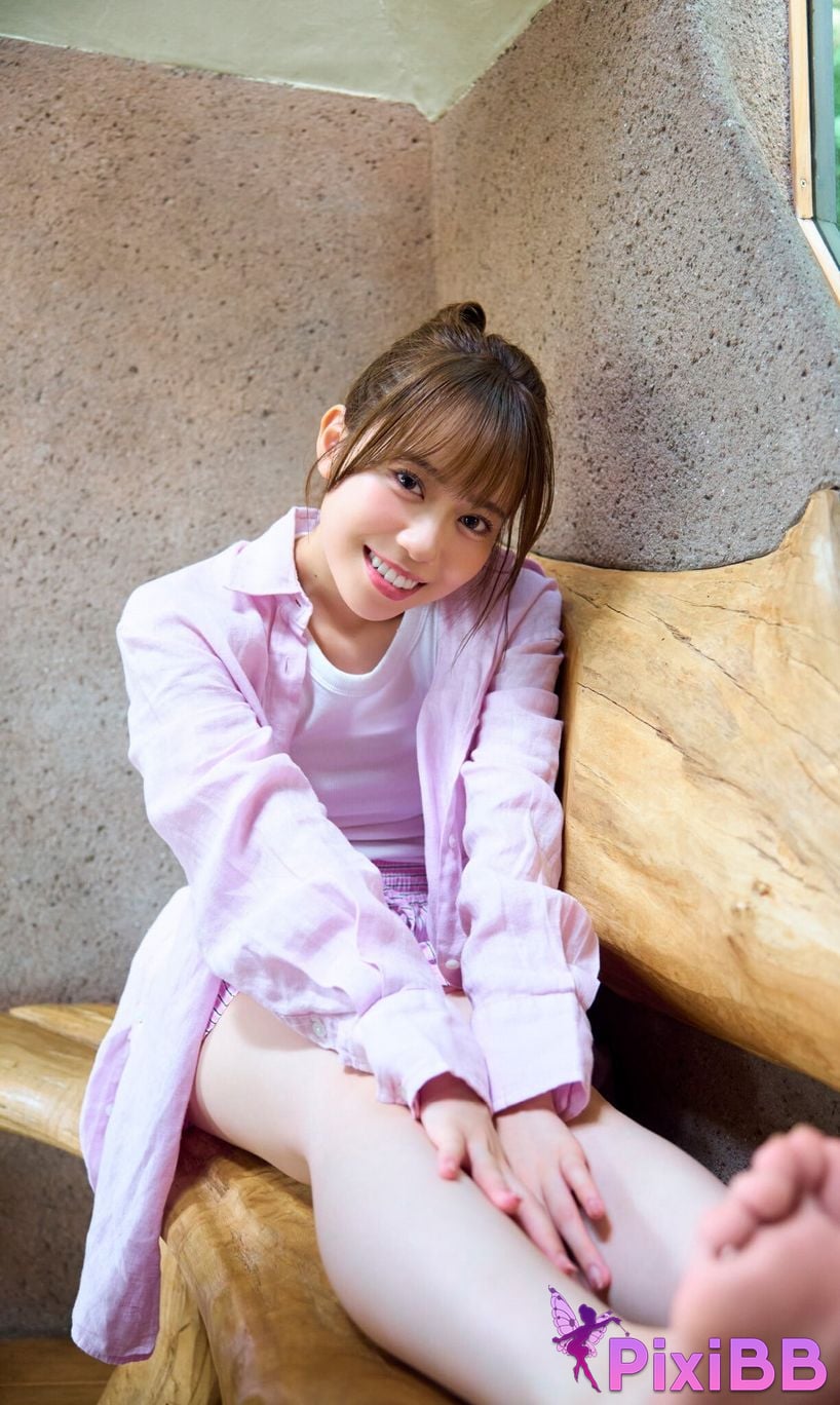 Japanese Idol Sayuri Date photo collection OVER My Girl PHOTO BOOK PixiBB.COM 044