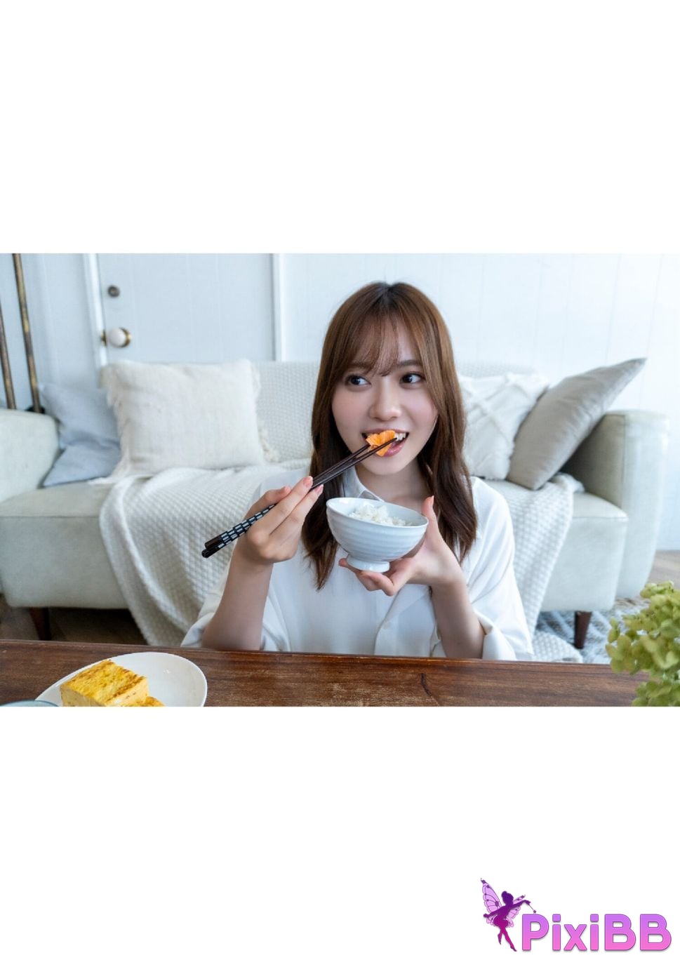 Japanese Idol Sayuri Date photo book All day long with Sayurin PixiBB.COM 010