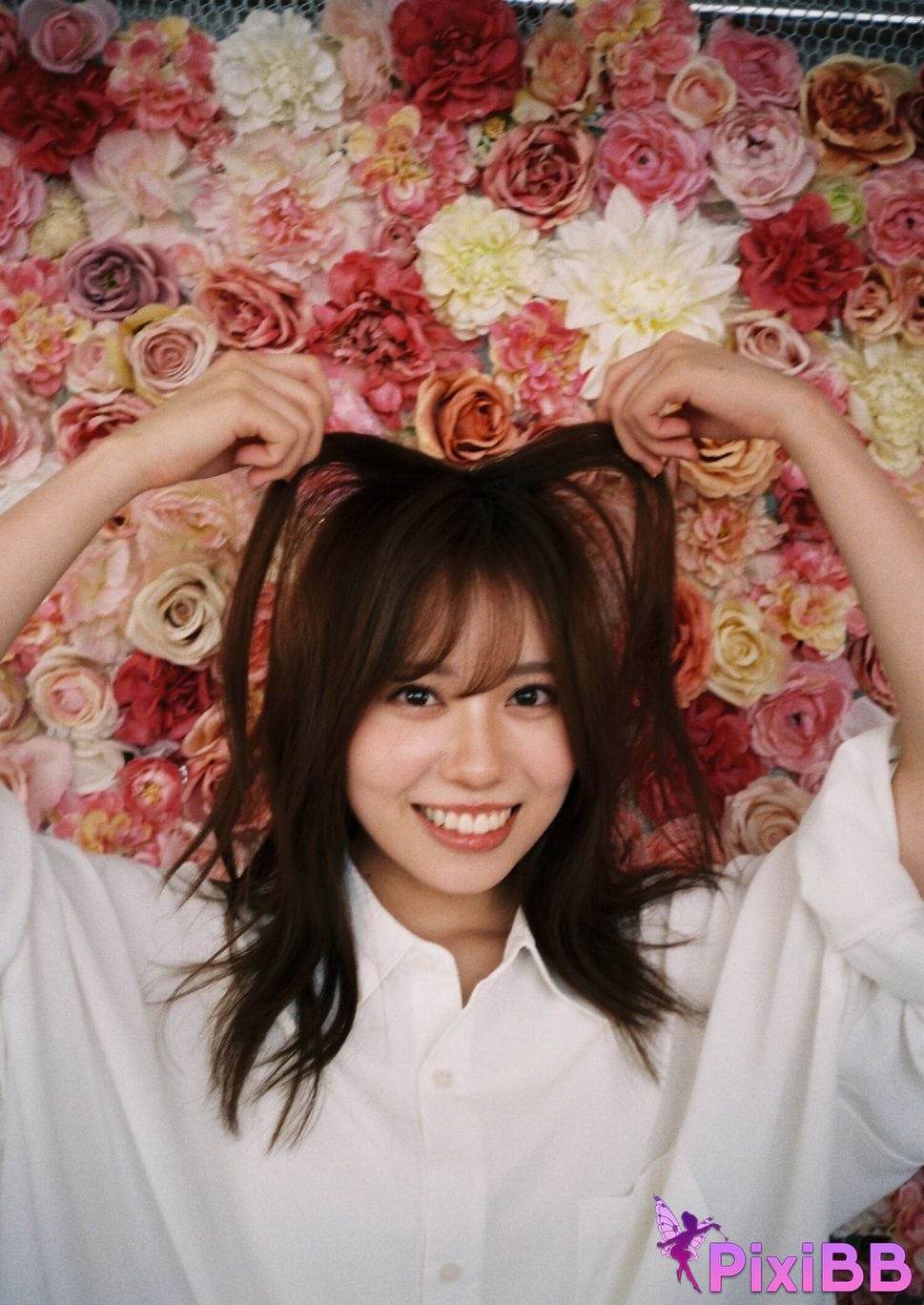 Japanese Idol Sayuri Date photo book All day long with Sayurin PixiBB.COM 015