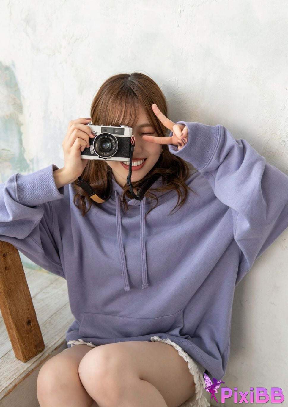 Japanese Idol Sayuri Date photo book All day long with Sayurin PixiBB.COM 029